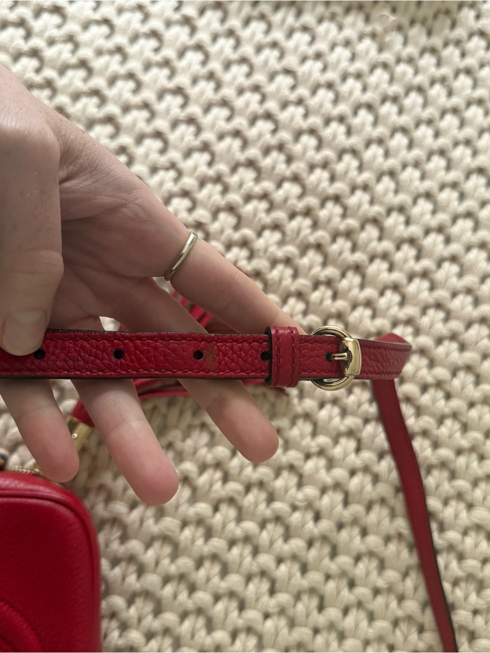 Gucci Red Leather Crossbody Bag with Tassel - Picture 9 of 10
